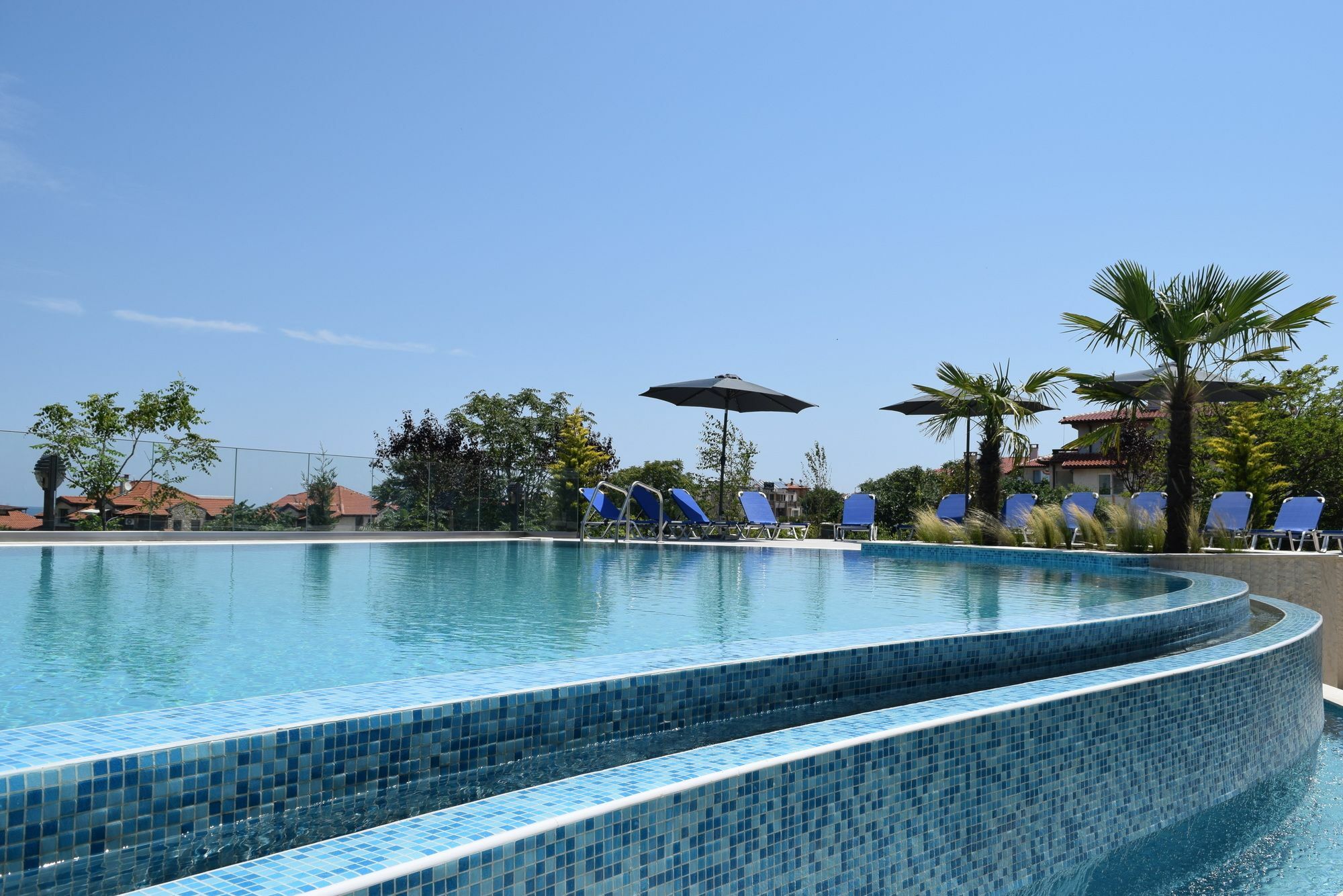 Cristiani Hotel Sozopol Exterior foto